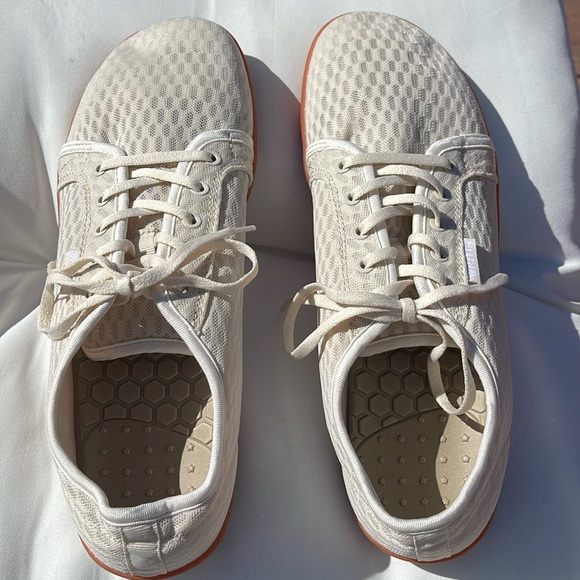 WHITIN Men’s Amphibious Water Shoes Beige Gum color Size 44/10.5 - Picture 1 of 9